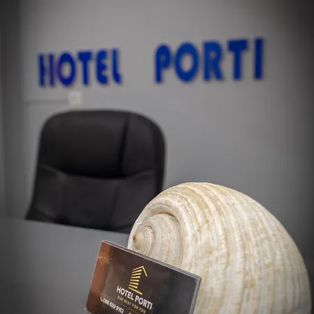 Porti Saranda