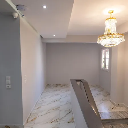 Porti Hotel Sarandë