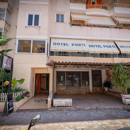 Porti فندق