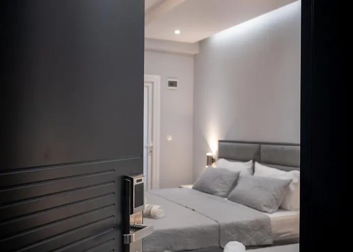 Porti Hotel Sarandë