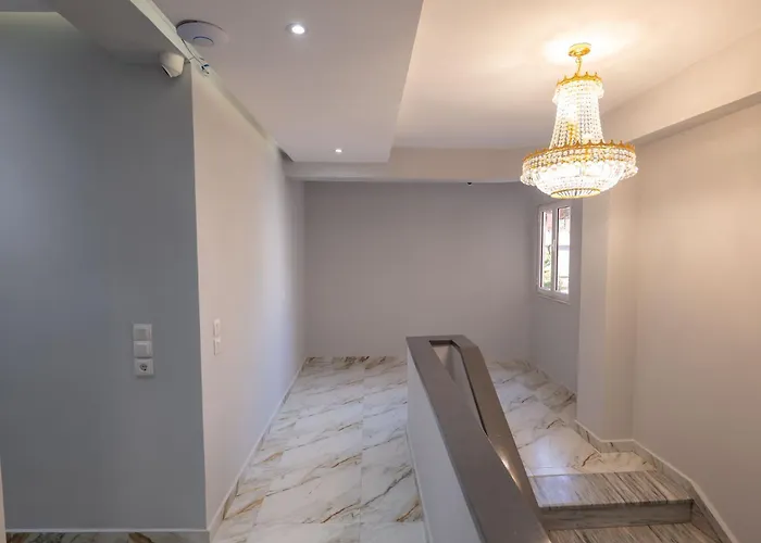 Porti Hotel Sarandë